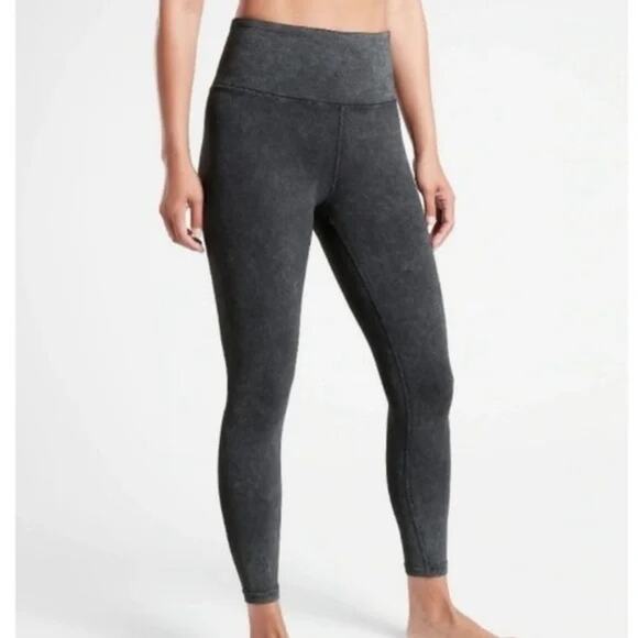 Athleta Pants - Athleta Elation Garment Dye 7/8 Tight Black Size Small